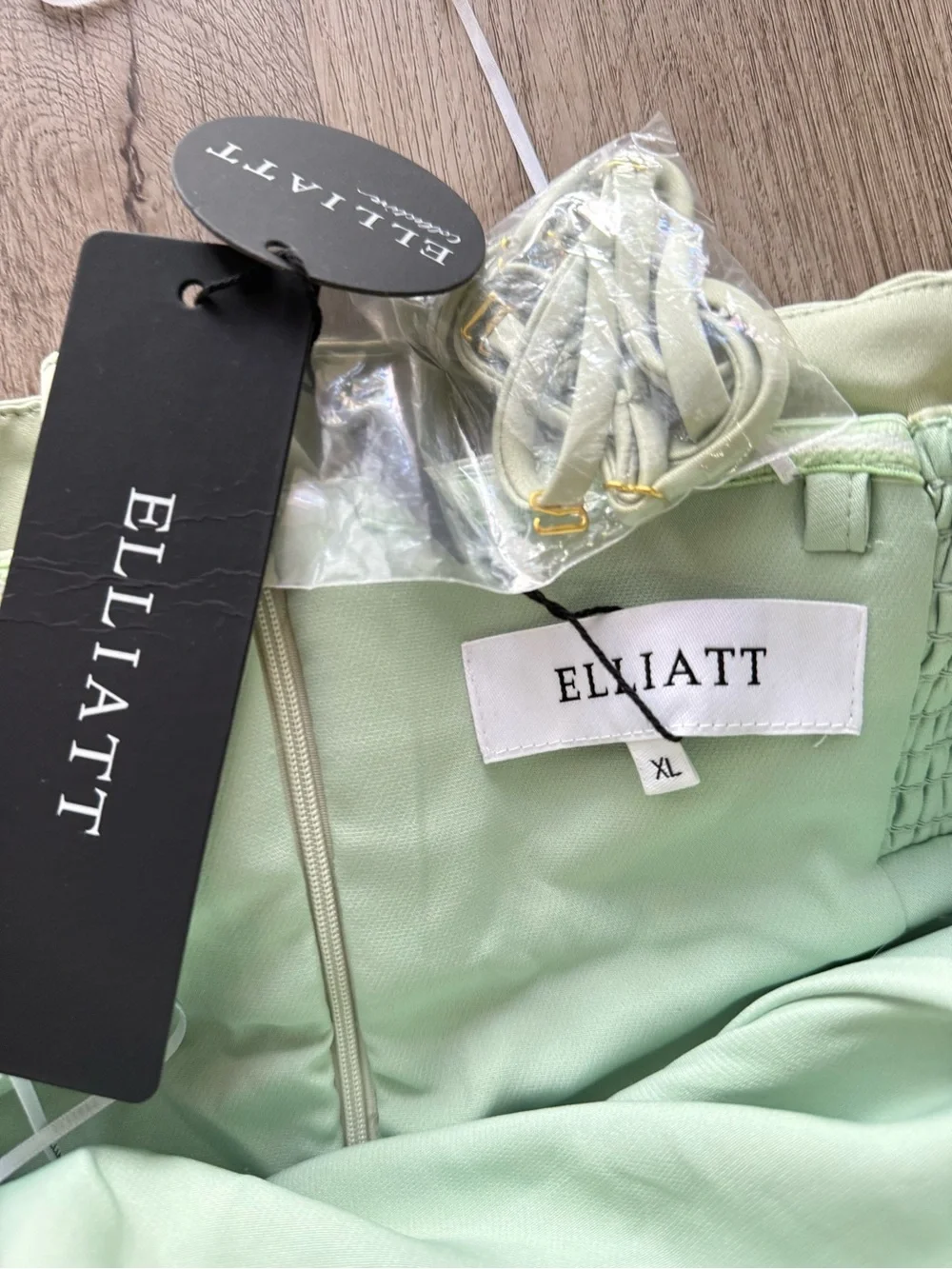 elliatt laurel green satin ruffle bust boned strapless maxi gown dress XL NEW - Picture 11 of 15